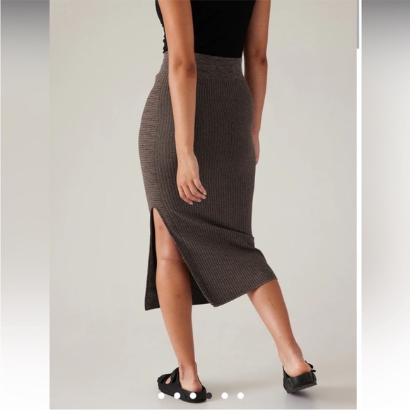 ATHLETA | grey luxe seamless skirt sz large - Picture 4 of 12